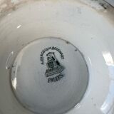 St Armand soup tureen with lid, Ter de Fer