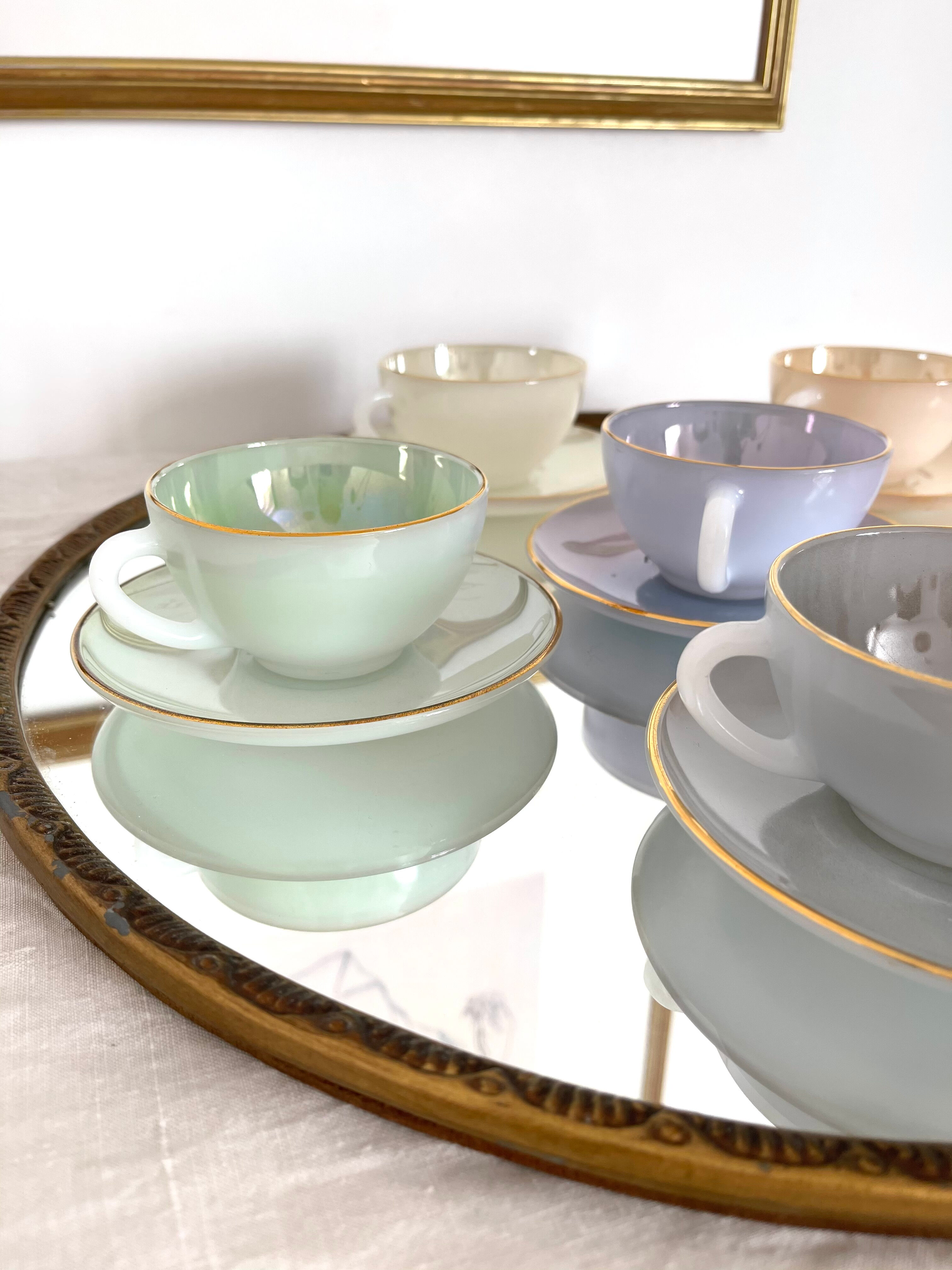 6 cups and saucers Arcopal