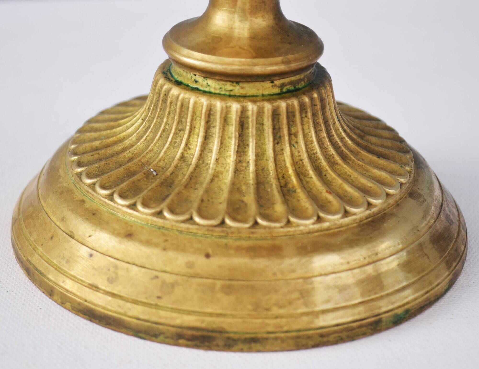 Solid brass candle holder with 5 candles and 4 arms
