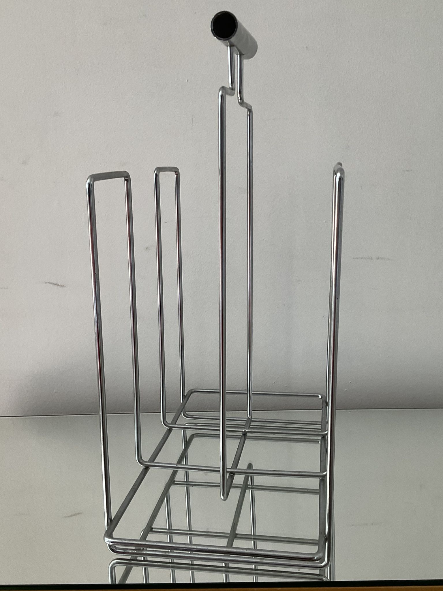 Door reviews of the 50s and 60s in stainless steel