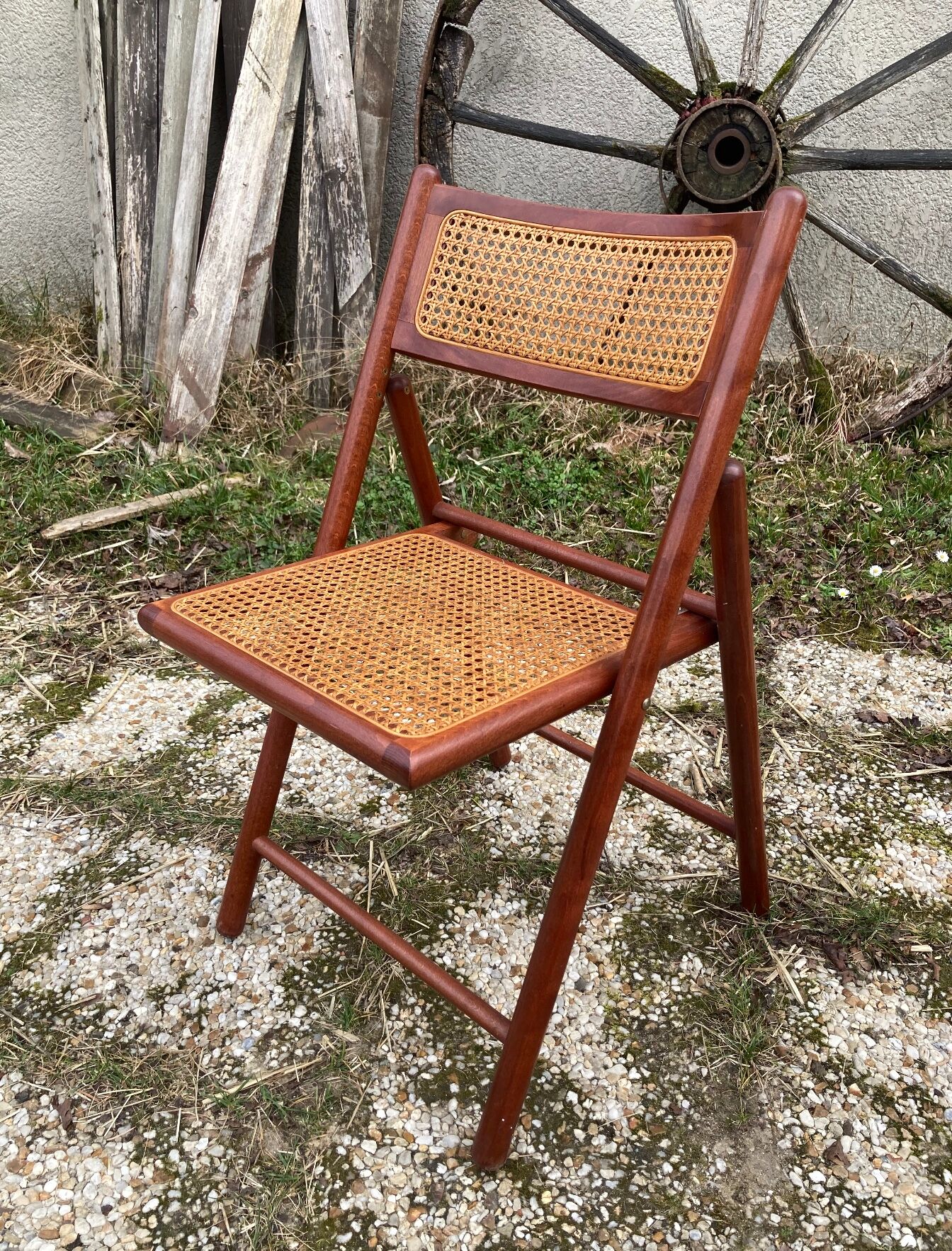 Pair of Italian folding chairs in vintage canning