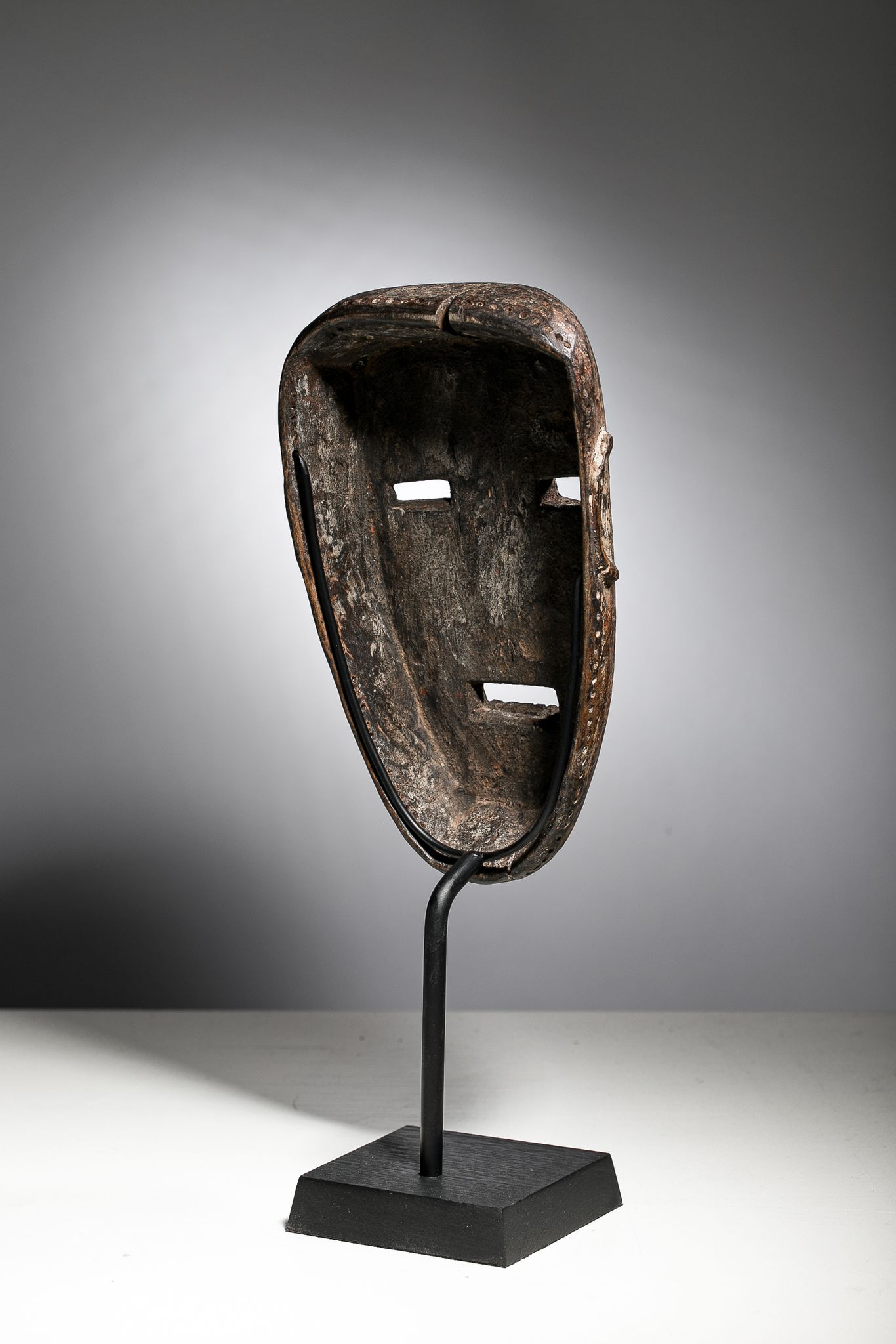African mask Nyamwezi - Ethnic decoration of Tanzania