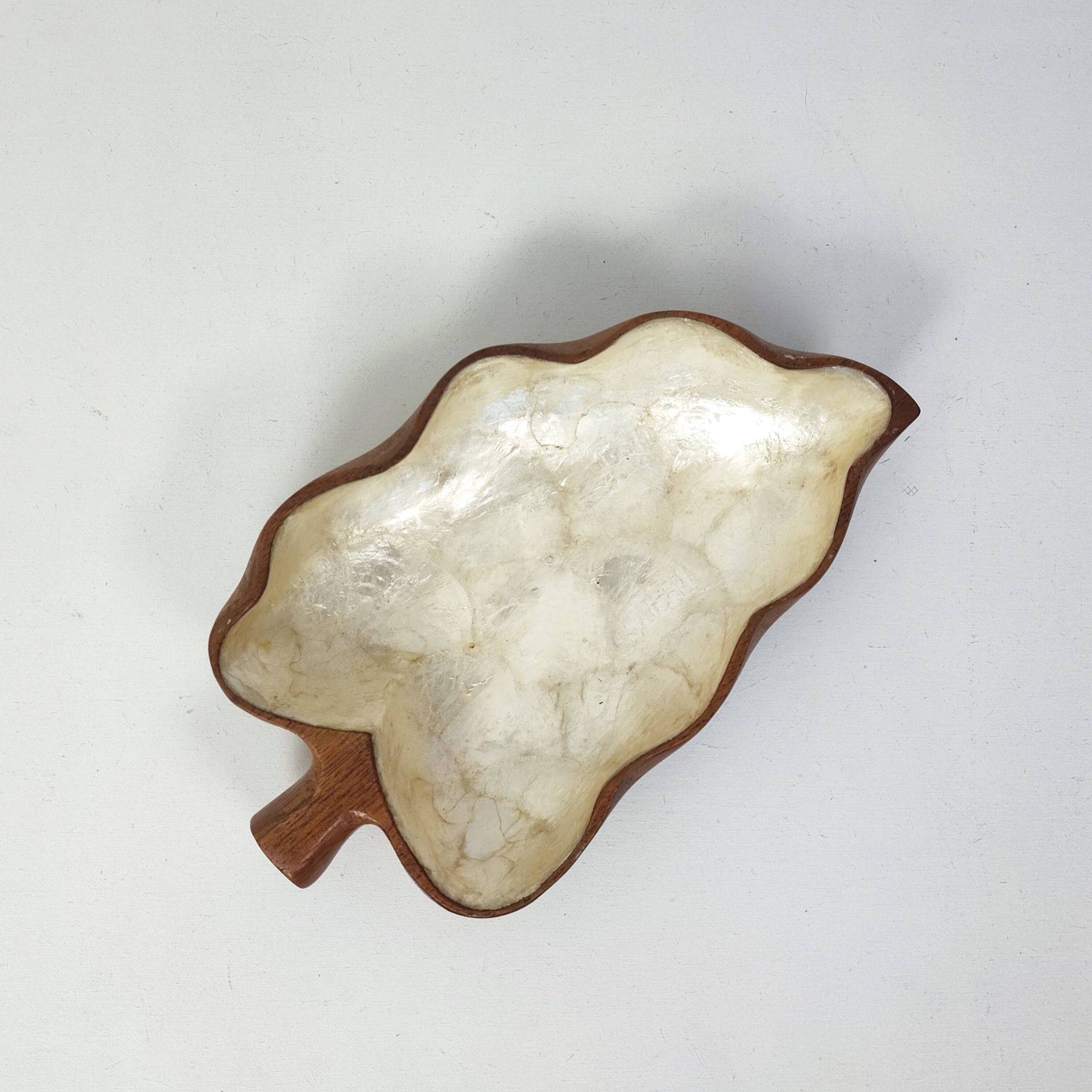 Set of 2 wood and mother-of-pearl storage compartments