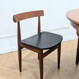 Roundette table and chairs by Hans Olsen