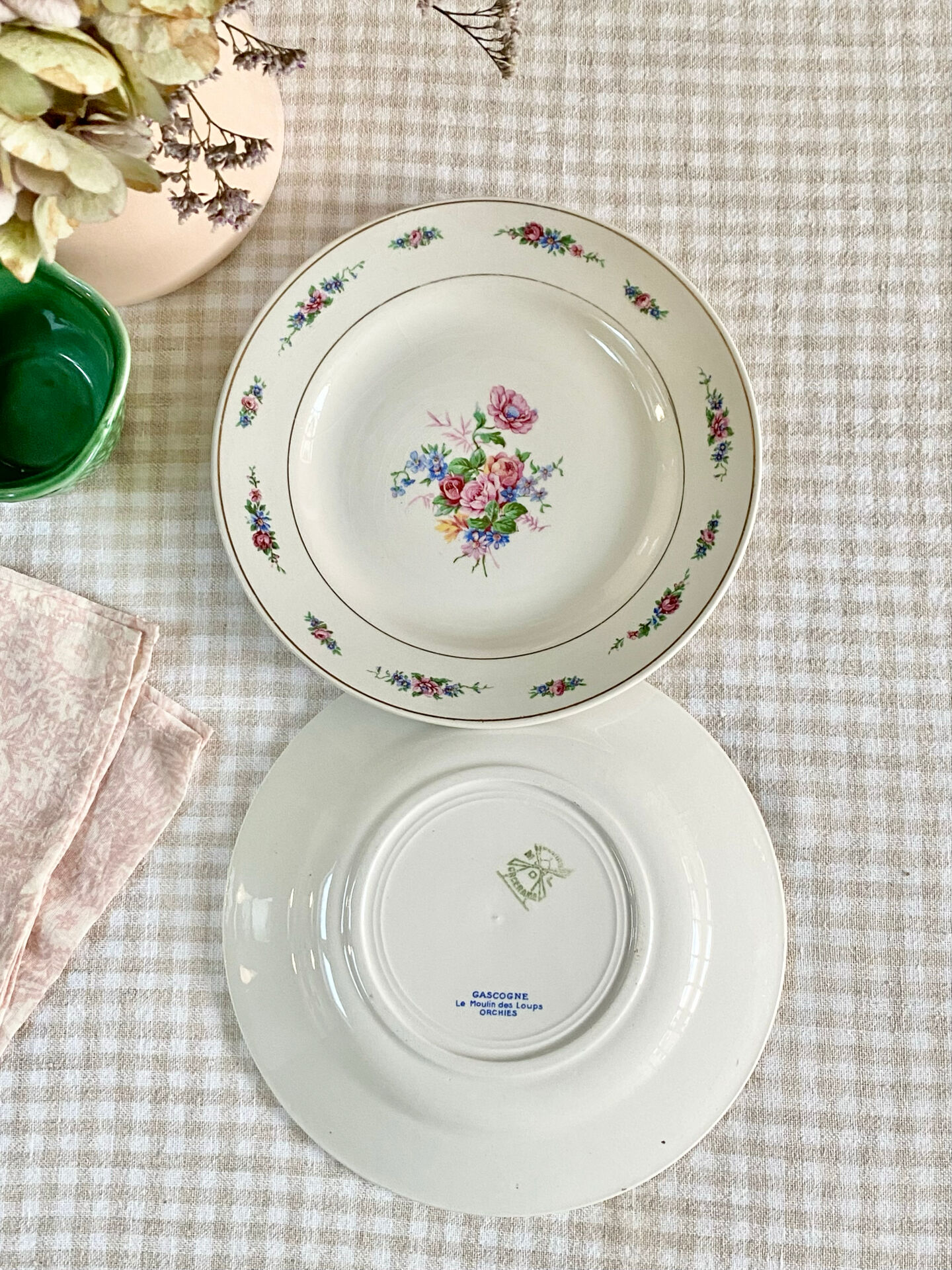 Dessert plates