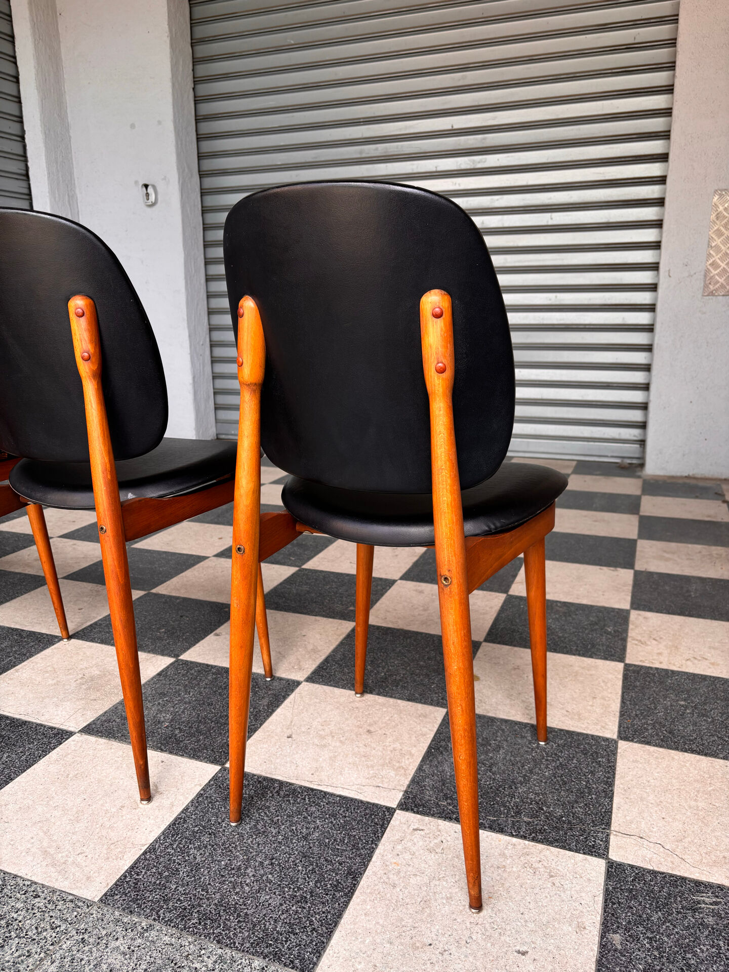 Set of 10 Pegase Baumann chairs