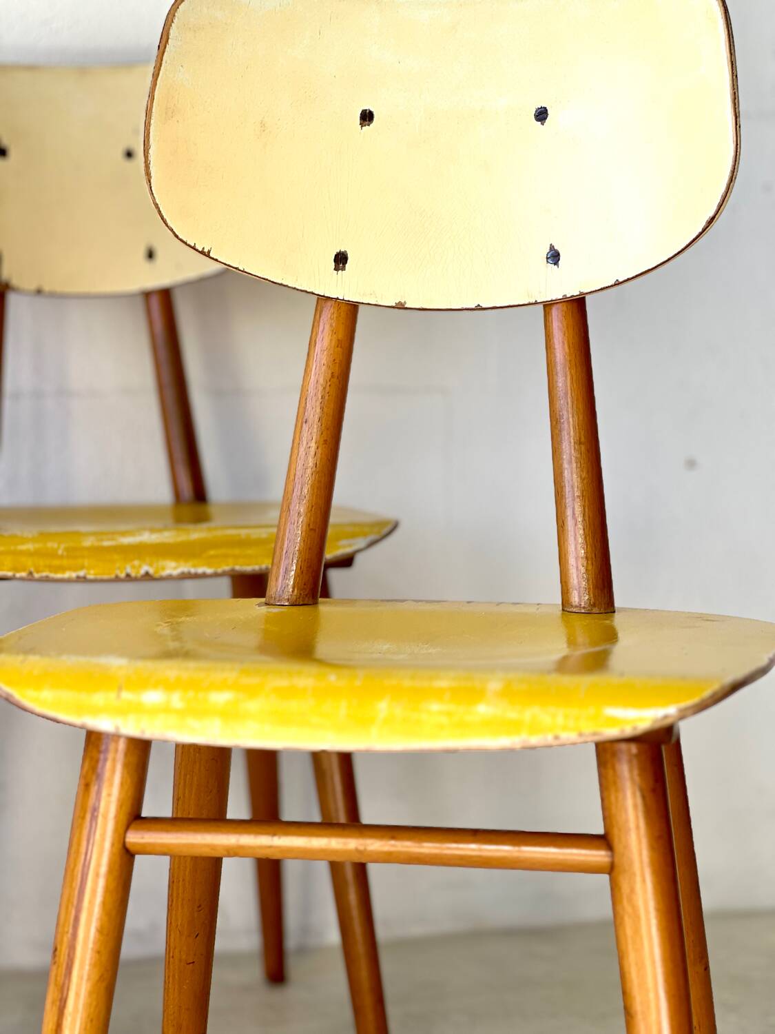 Chaises de bistrot par Ton, années 1950