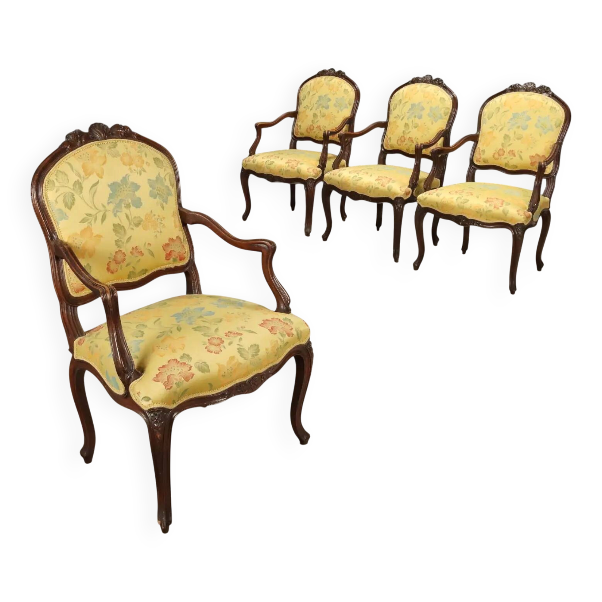 Fauteuils anciens style baroque en noyer sculpté XIX-XX siècle