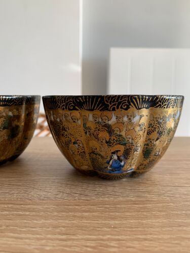 Tasses vintages chinoises motifs dorés