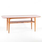 Table basse en bois et rotin