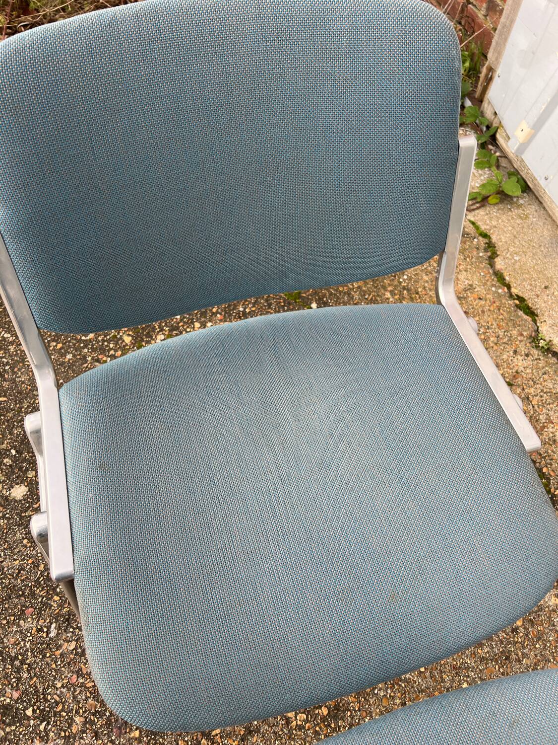 Pair of chairs by G. Piretti for Castelli