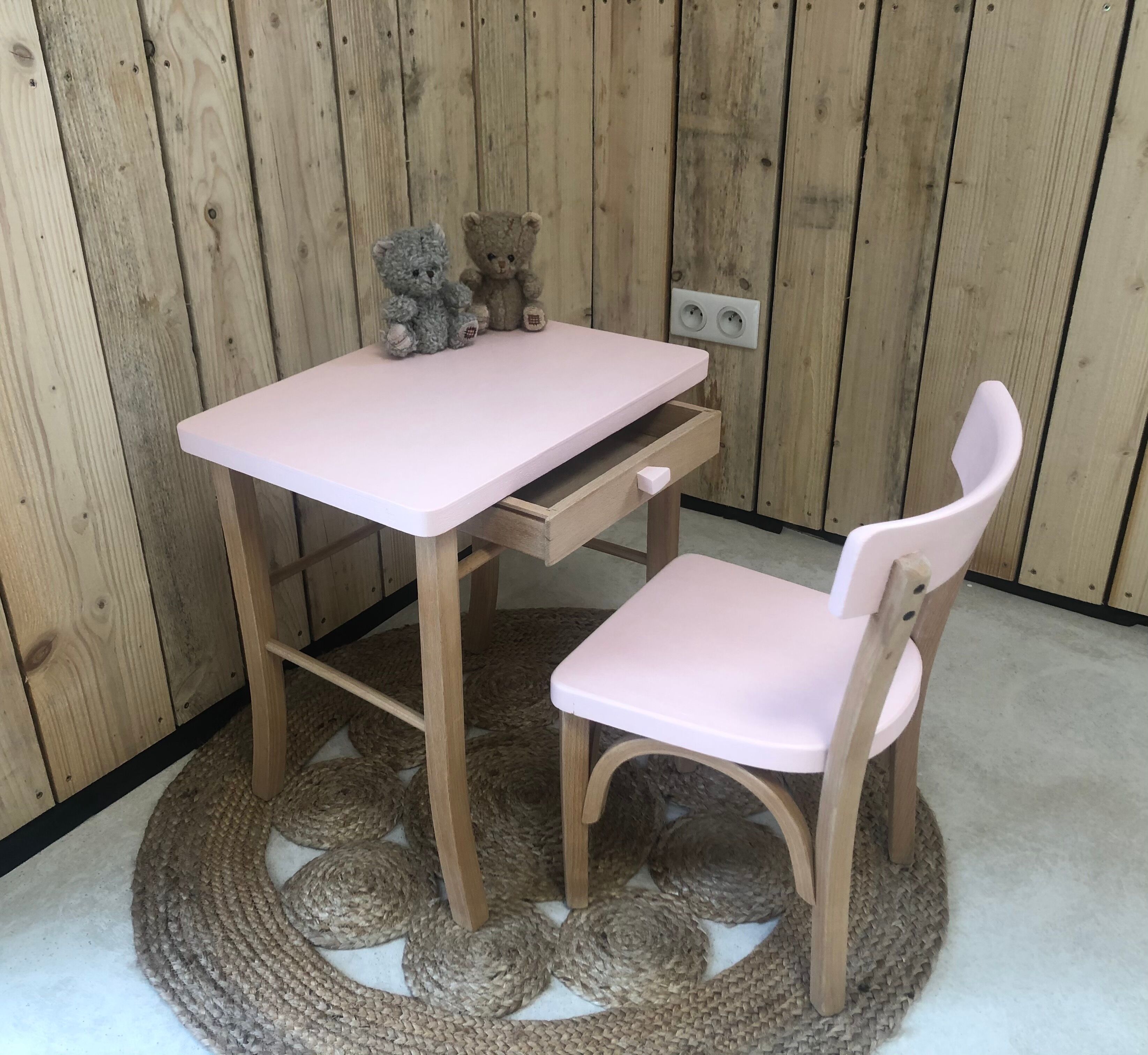 Baumann desk and children's chair