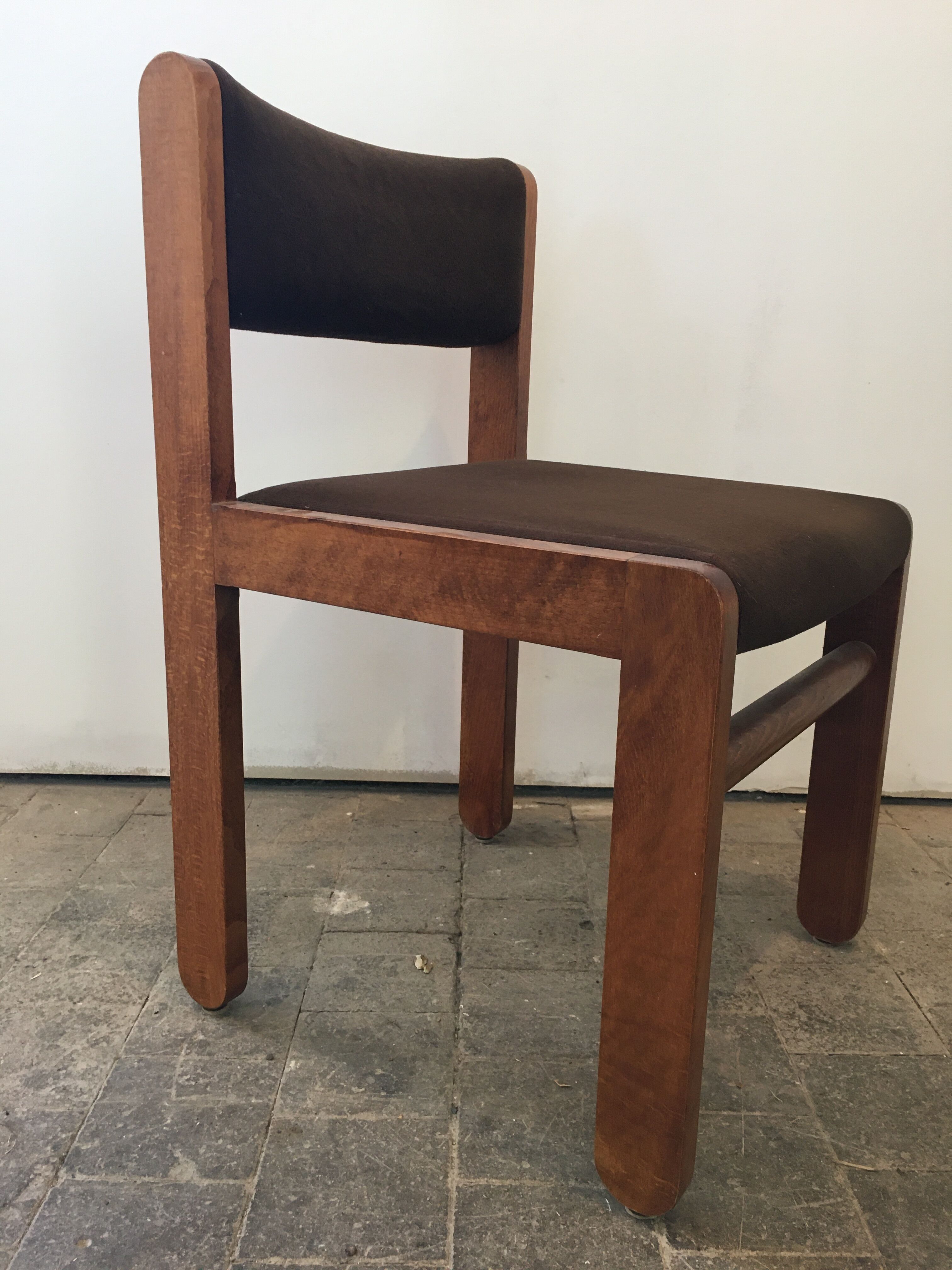 6 Baumann chairs