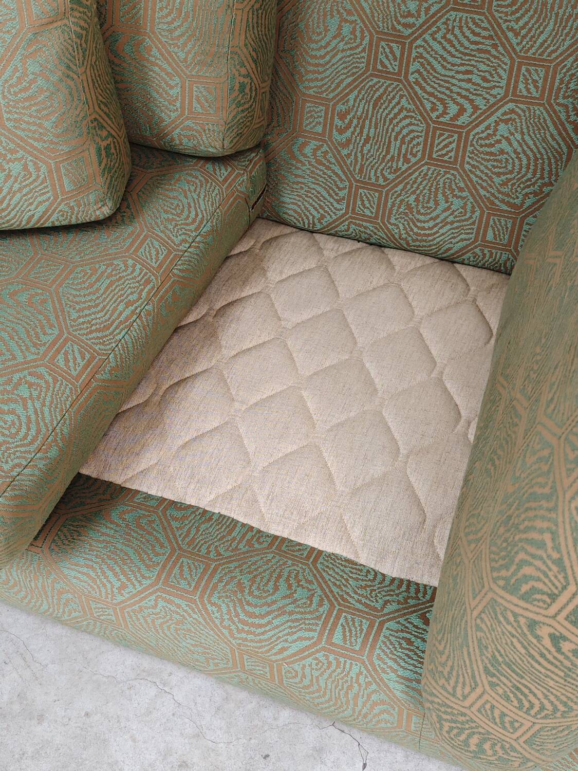 Pierre Frey modernist bench in green and gold patterned fabric