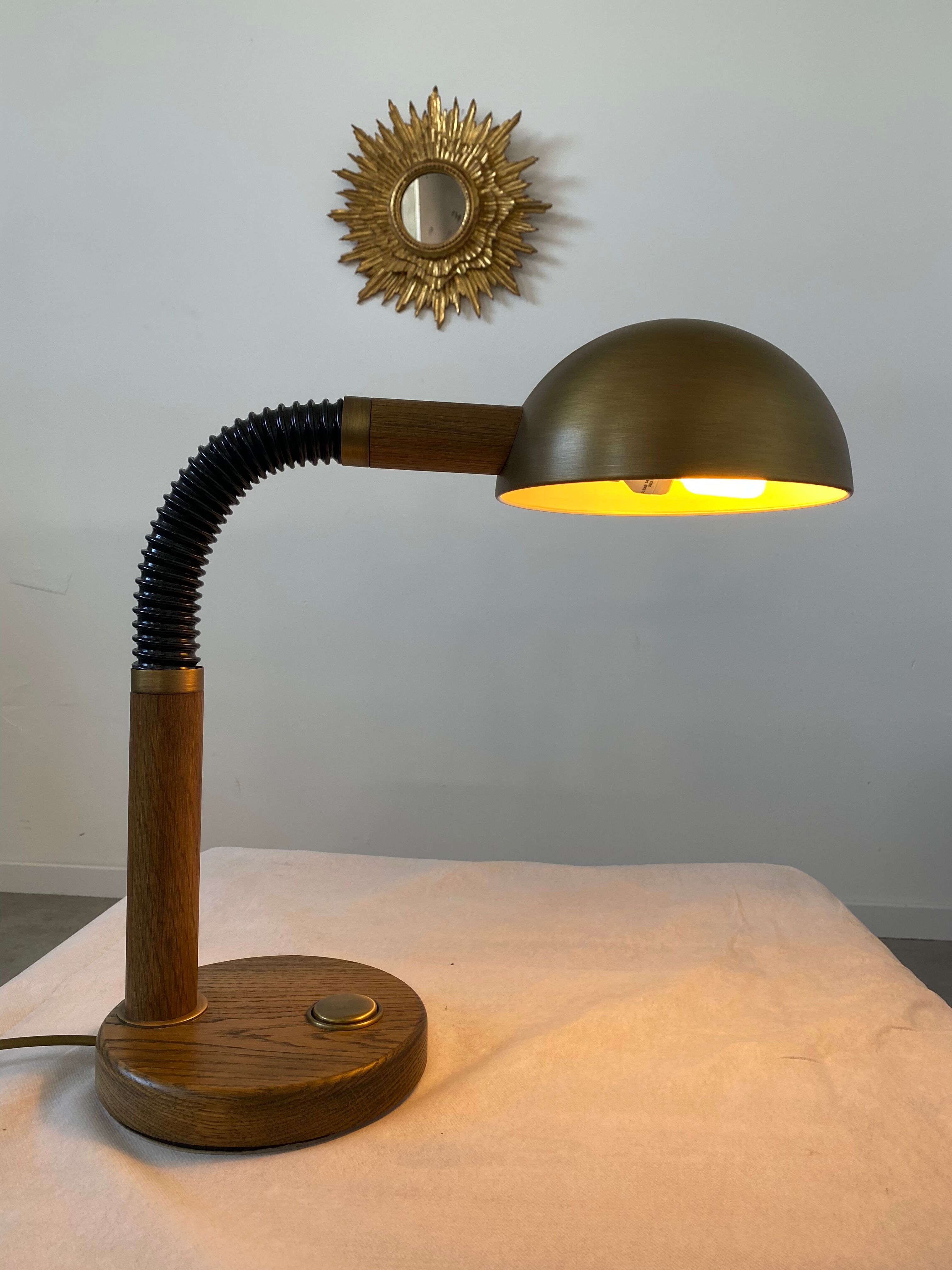 Old desk lamp design HILLEBRAND year 70 brass wood