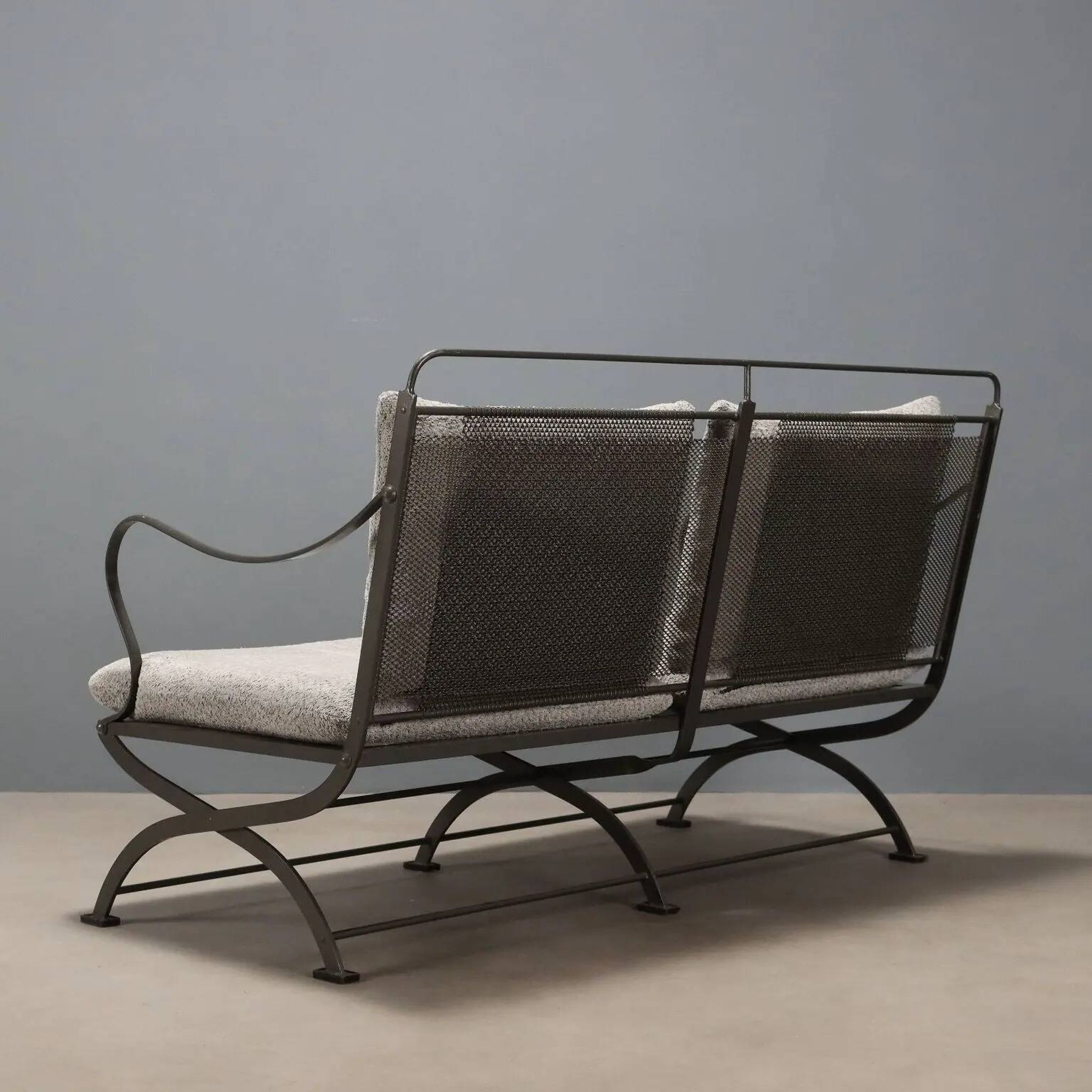 Azucena Canapé Nonaro vintage design by Luigi Caccia Dominioni from the 1960s.