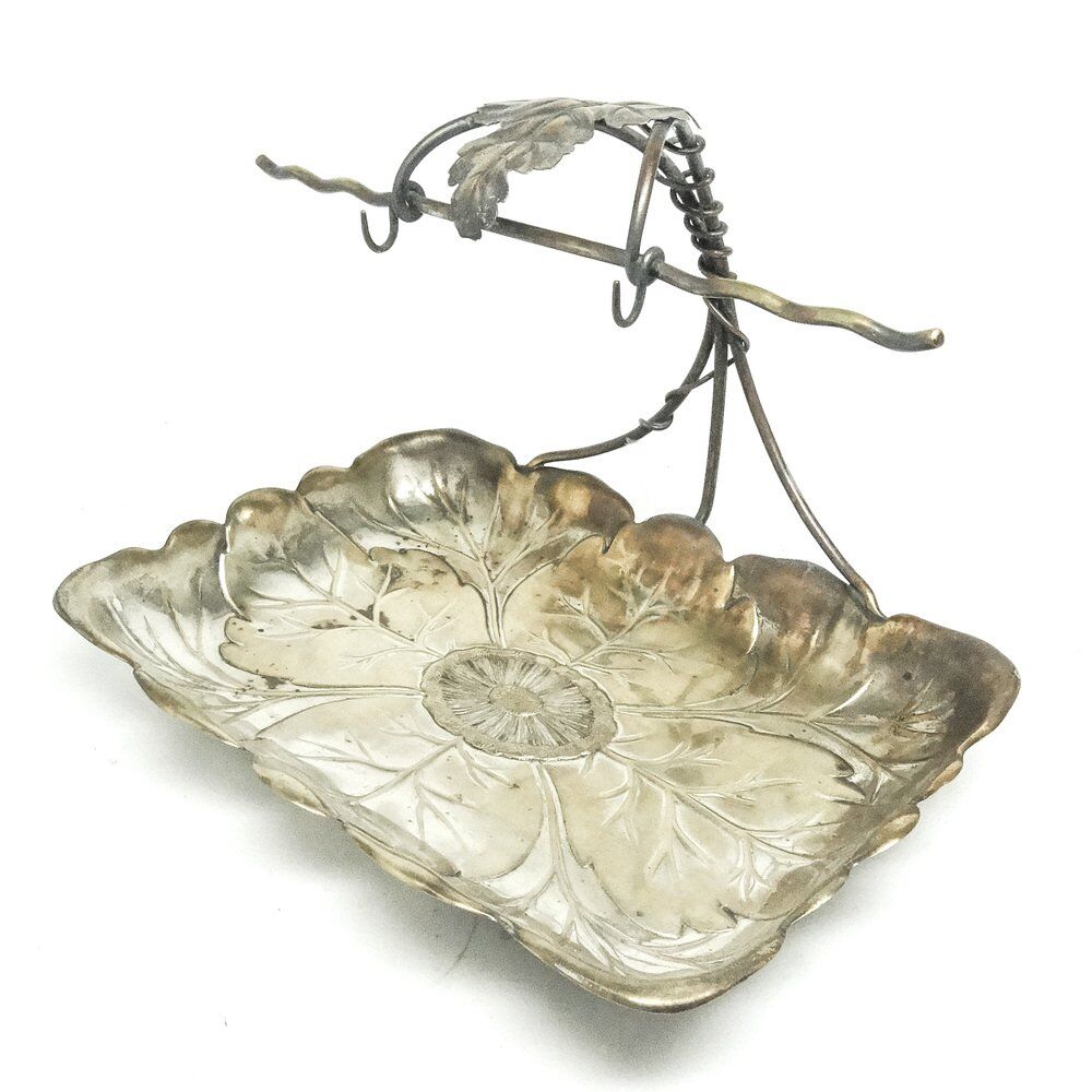 Art Nouveau platter from WMF, Germany, 1890s