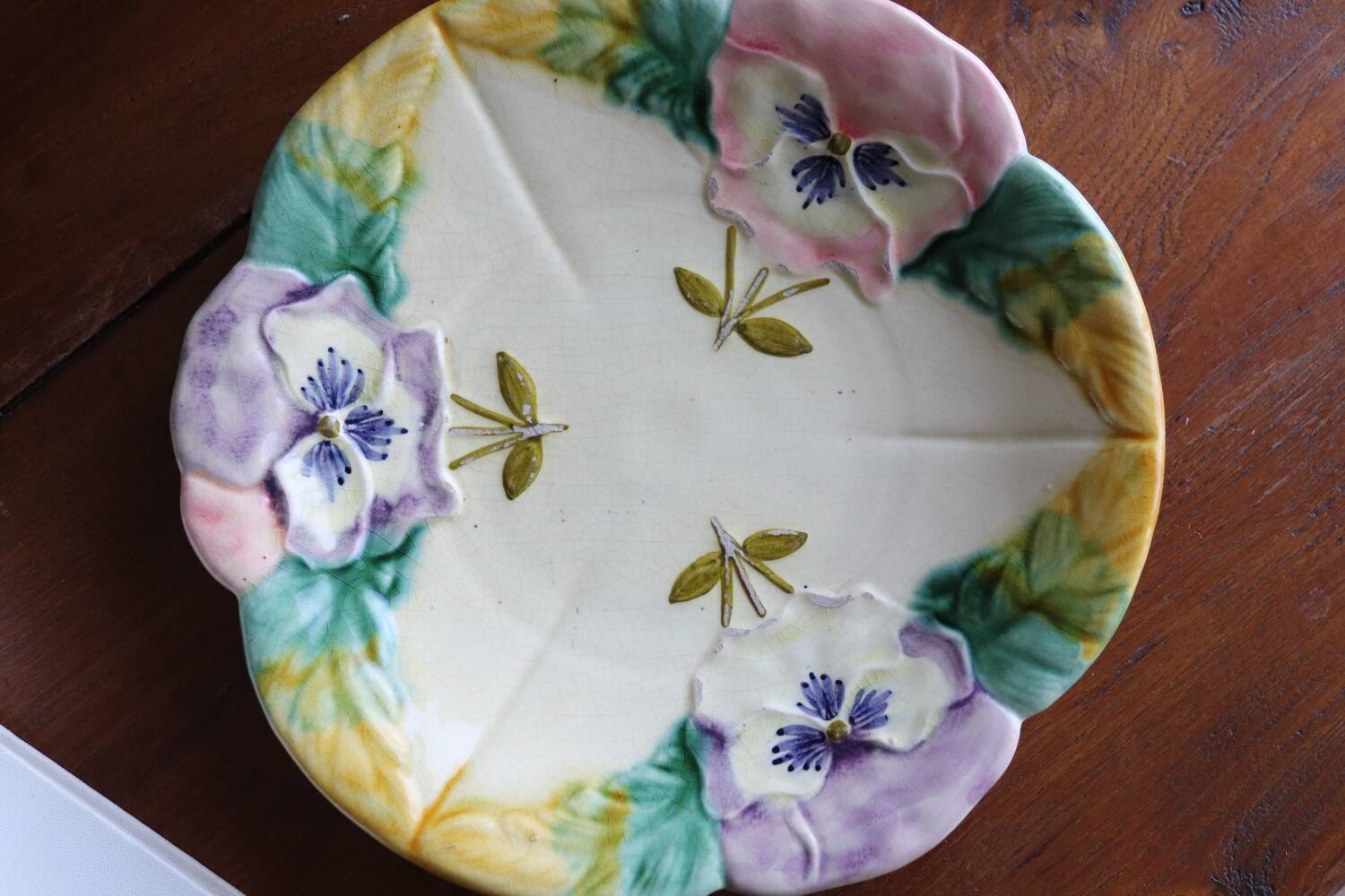 Plate of pansy slip