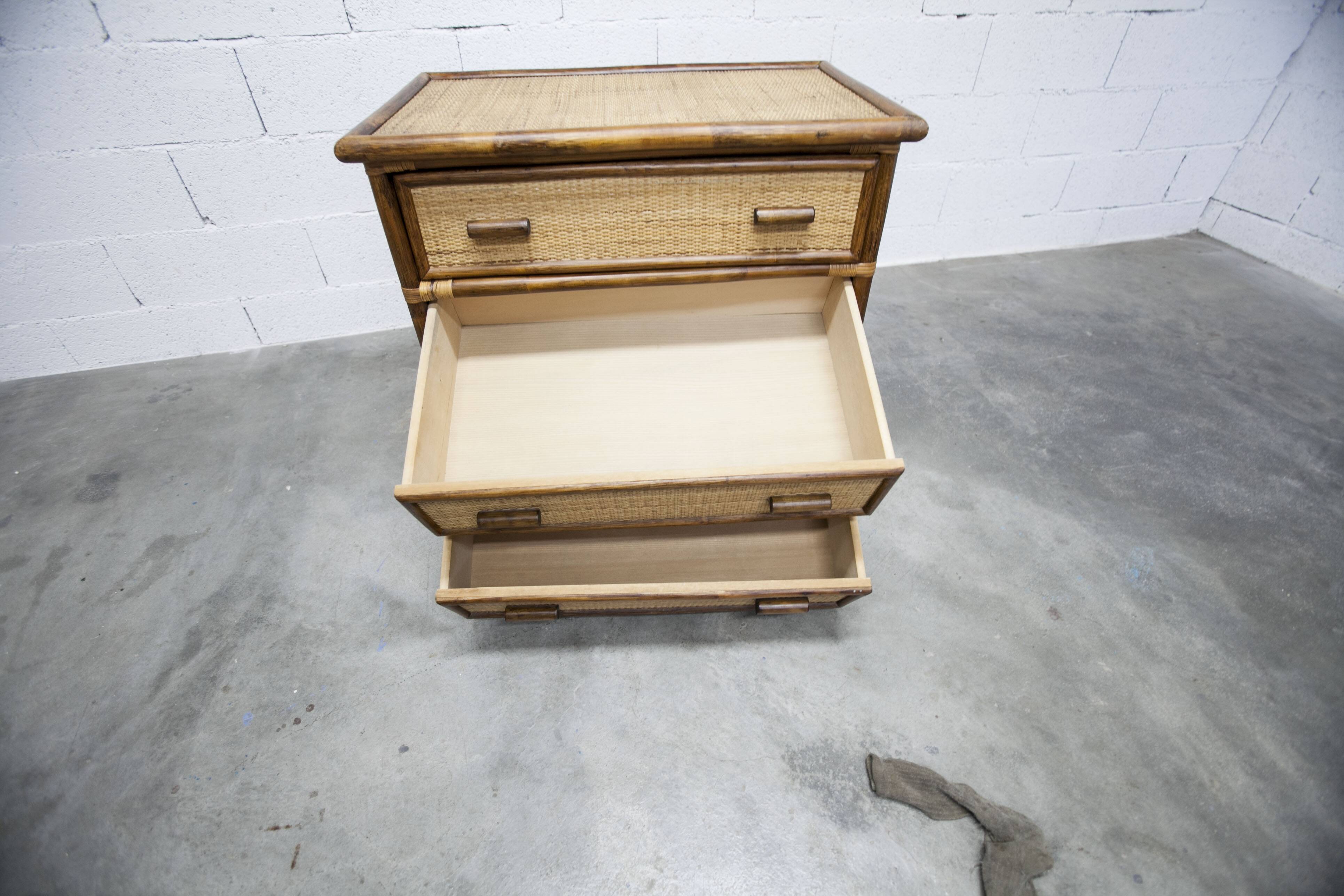 Rattan chest of drawers with 3 drawers