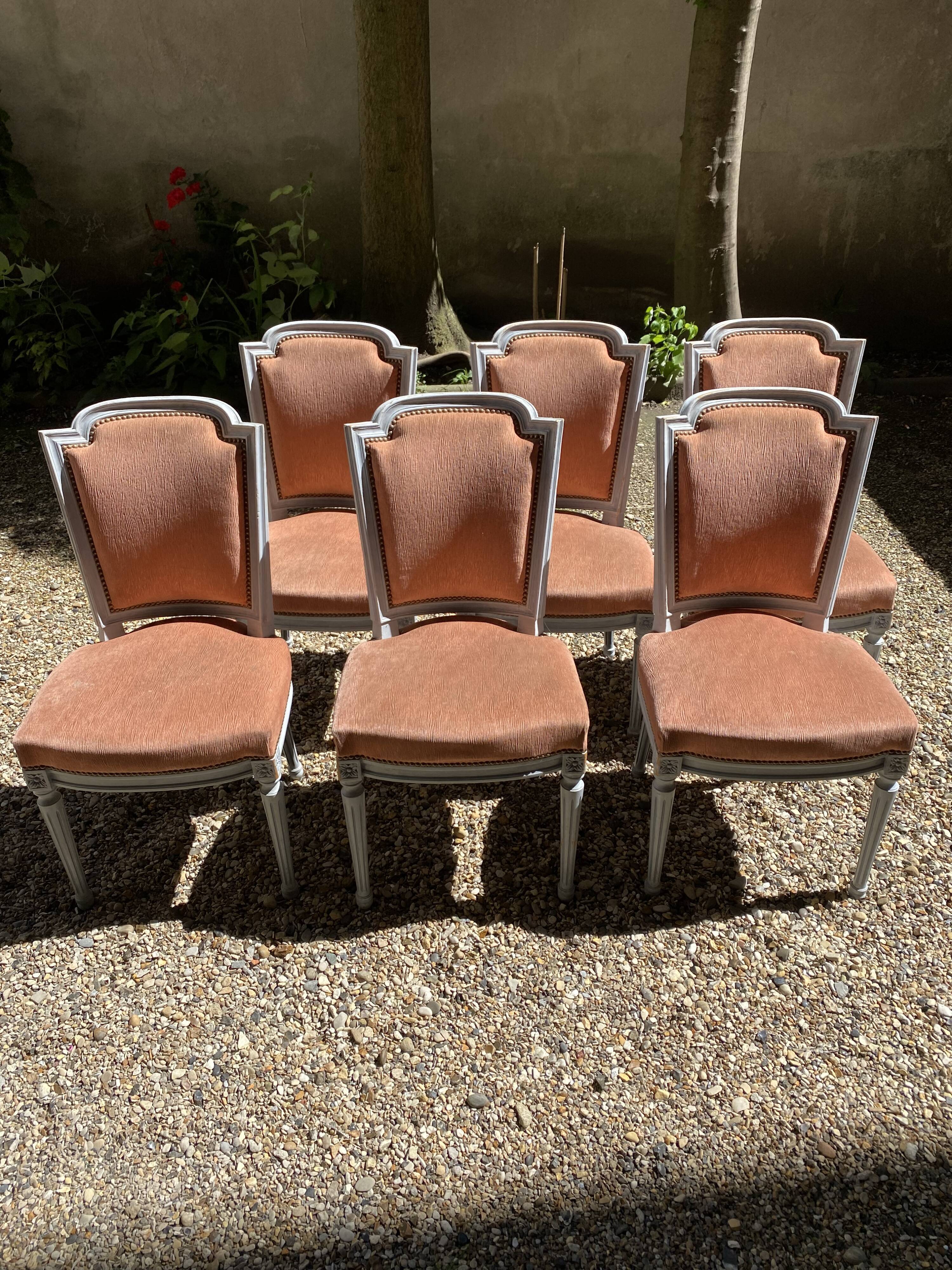 Series of 6 chairs XXeme style Louis XVI