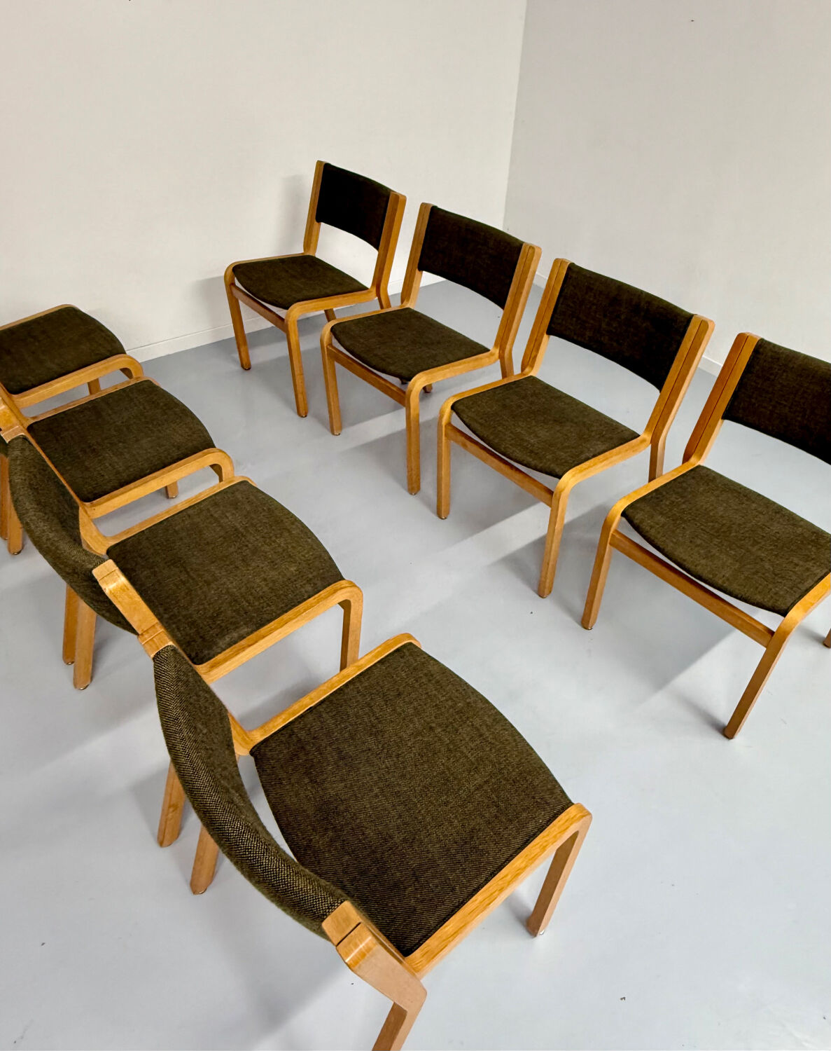 Set of 8 Thygesen and Sorensen / Magnus Olesen designer chairs from the 70s