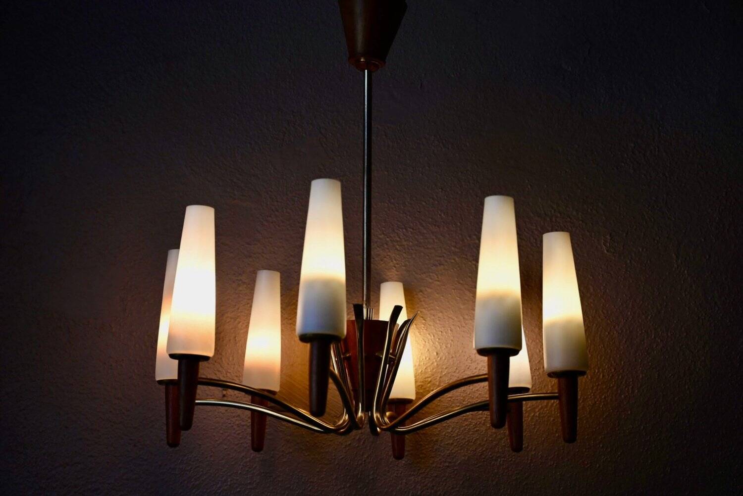 Scandinavian mid-century chandelier, teak, brass, opaline glass, 8 arms, 1950-1960.