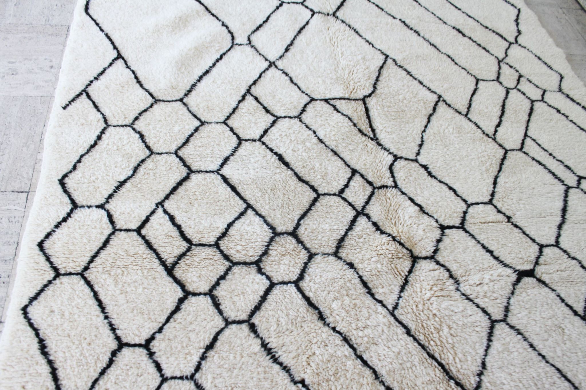 Berber carpet, Beni Ouarain, 220x305.