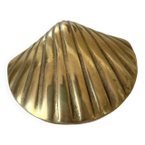 Shell box in gilded brass