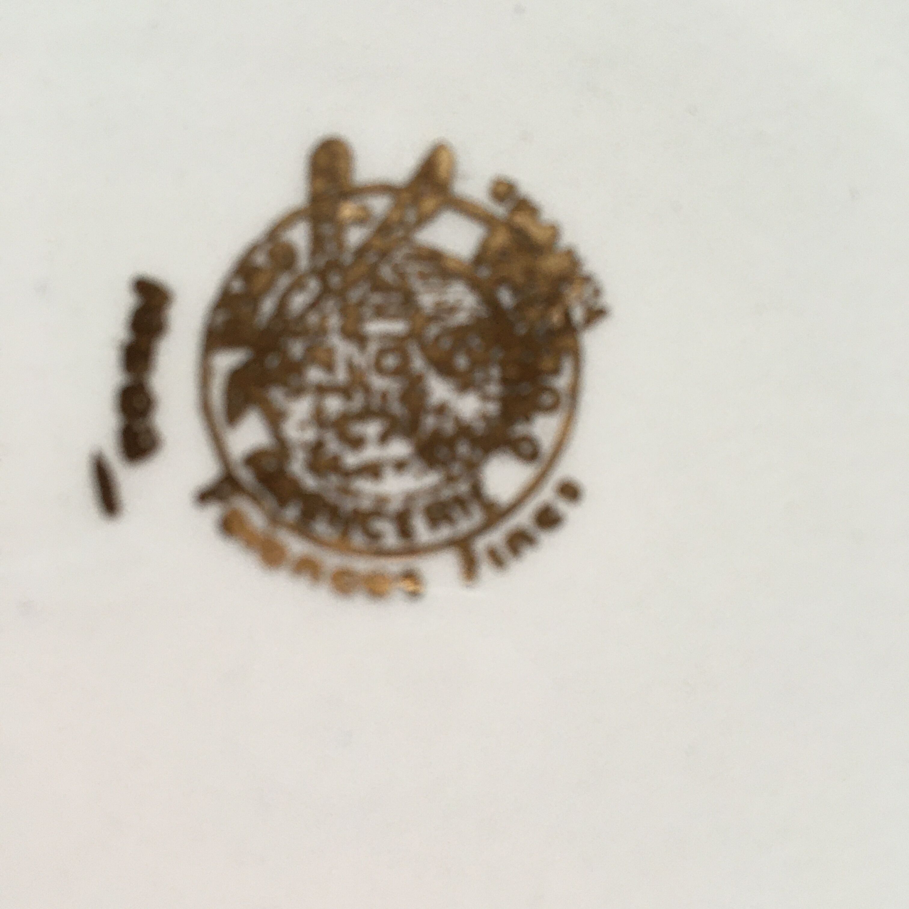 Plat de service à gâteau estampillé “faïencerie d'orchies nord” modèle «condé»
