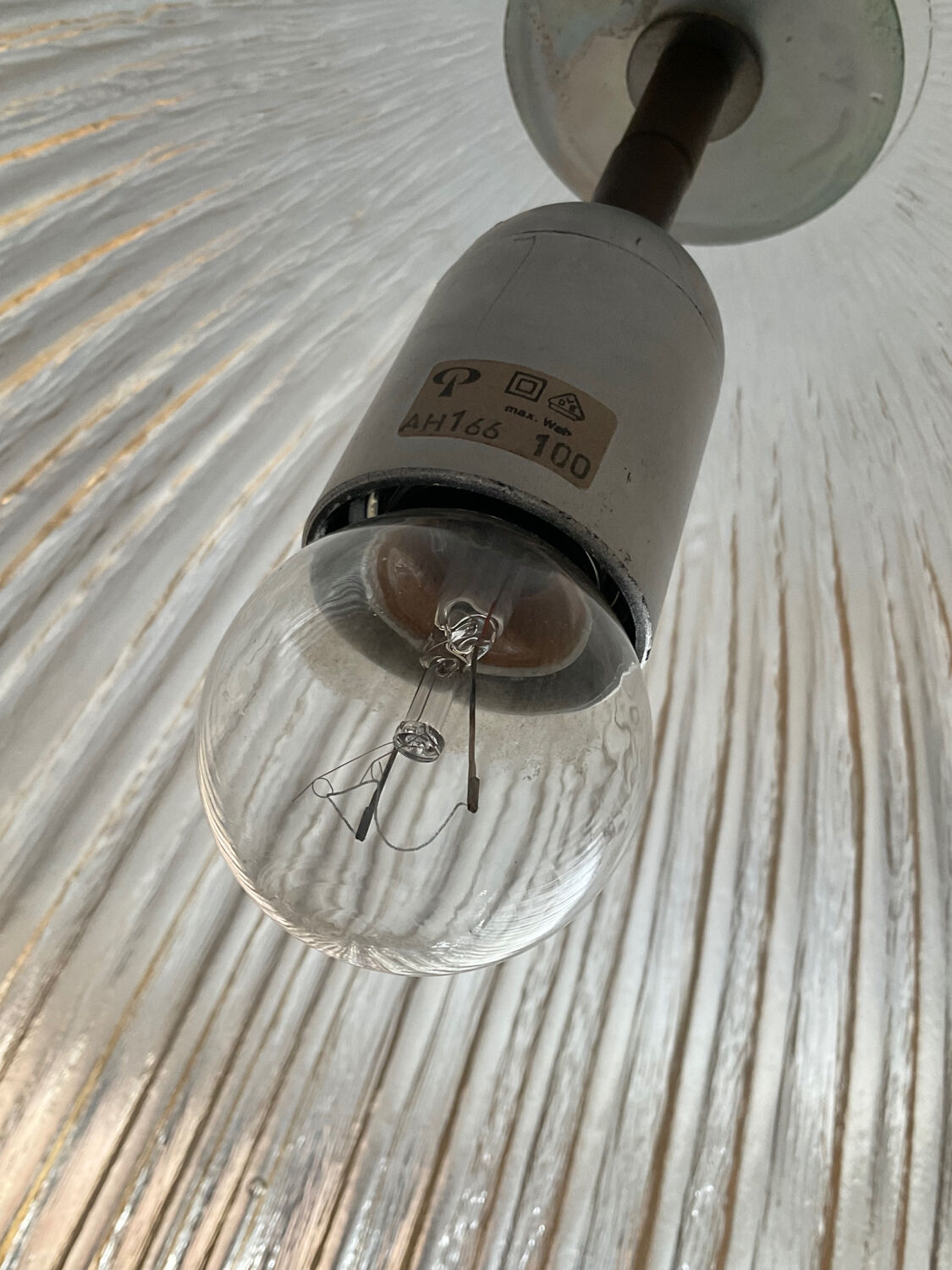 Suspension vintage Peill & Putzler des années 70