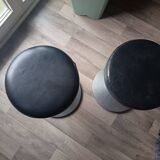 Dry Martini table and stool set