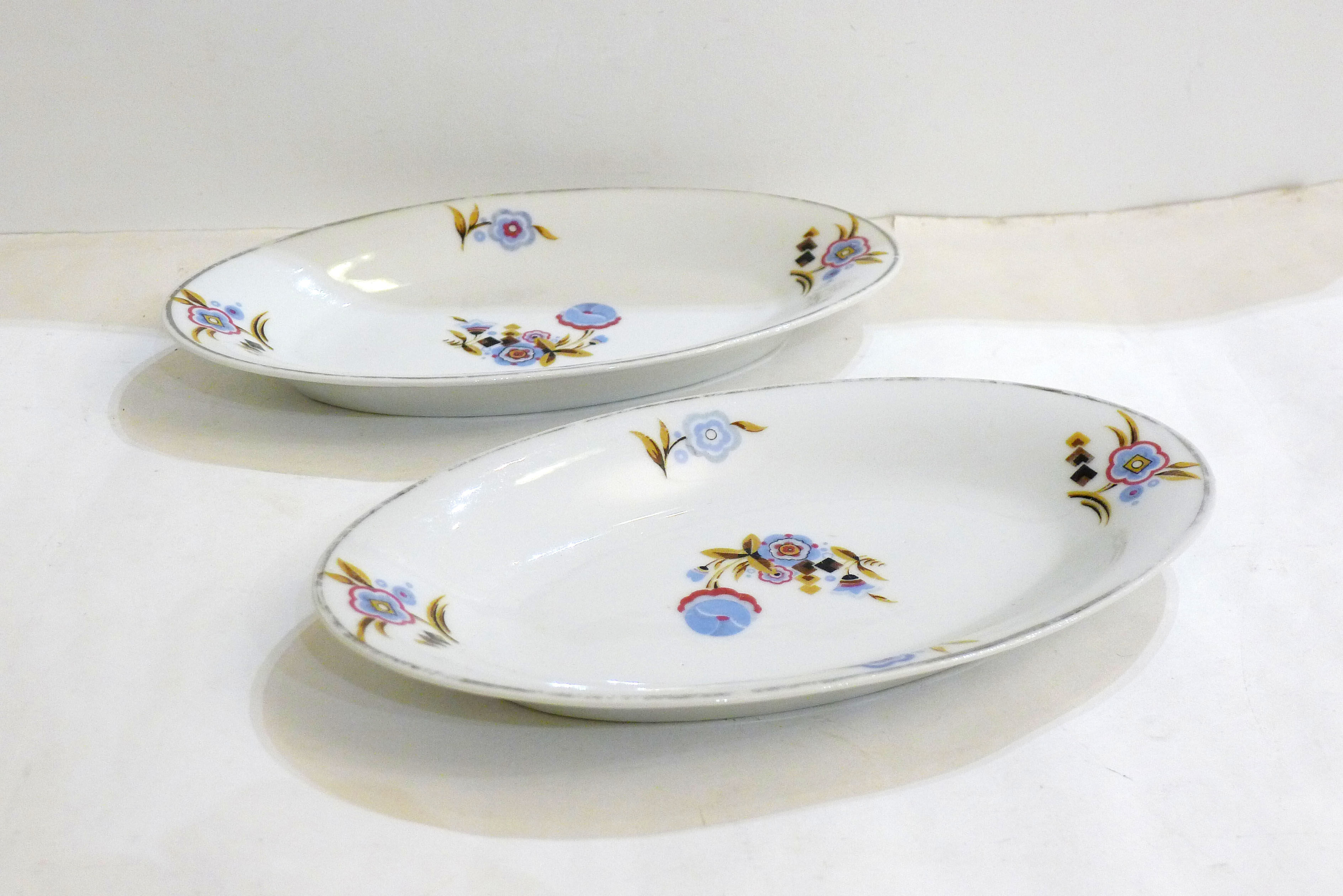Paire de plats Art Déco