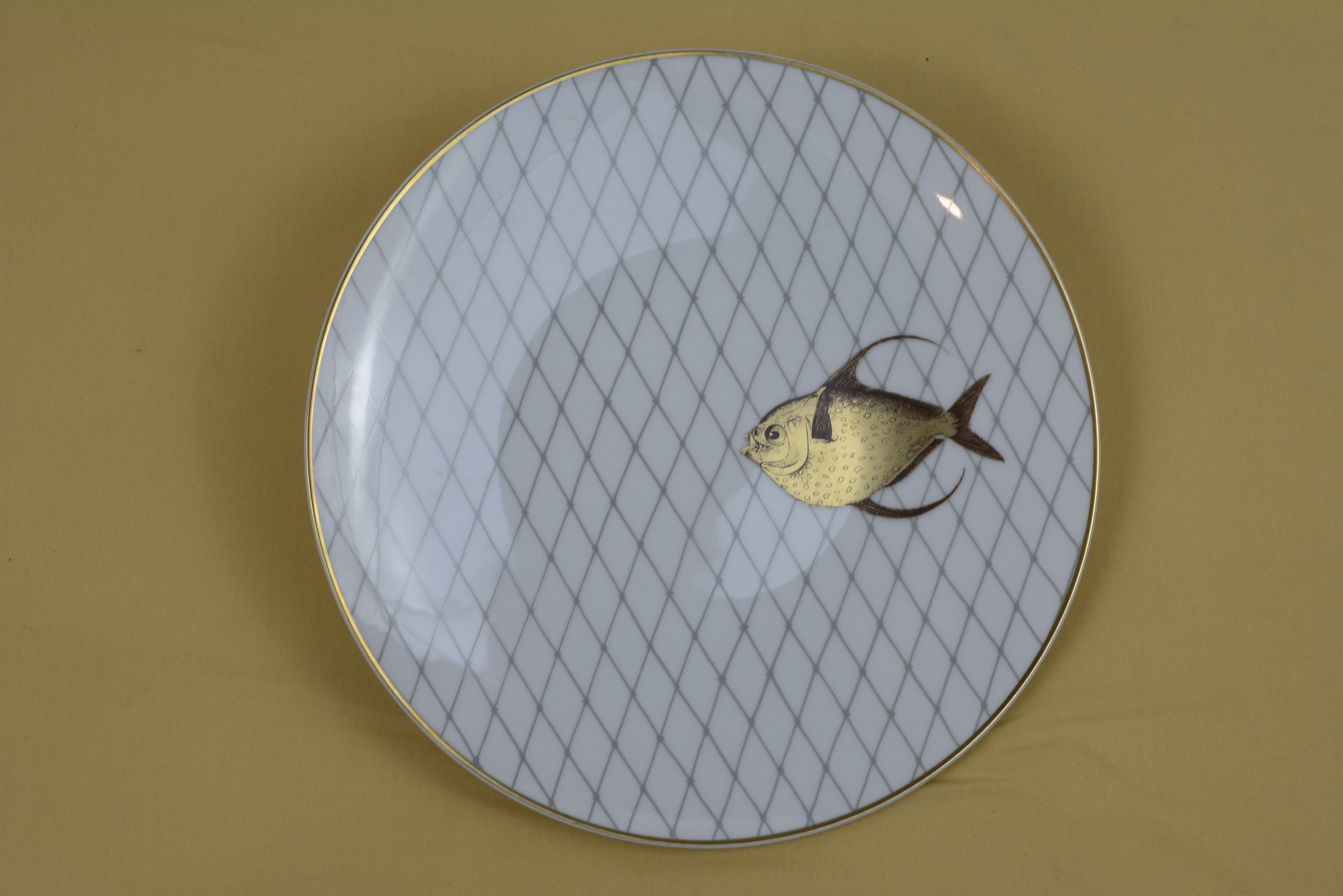 Set of 6 golden dinner plates - Les Poissons d'or - Ateliers Bernardaud