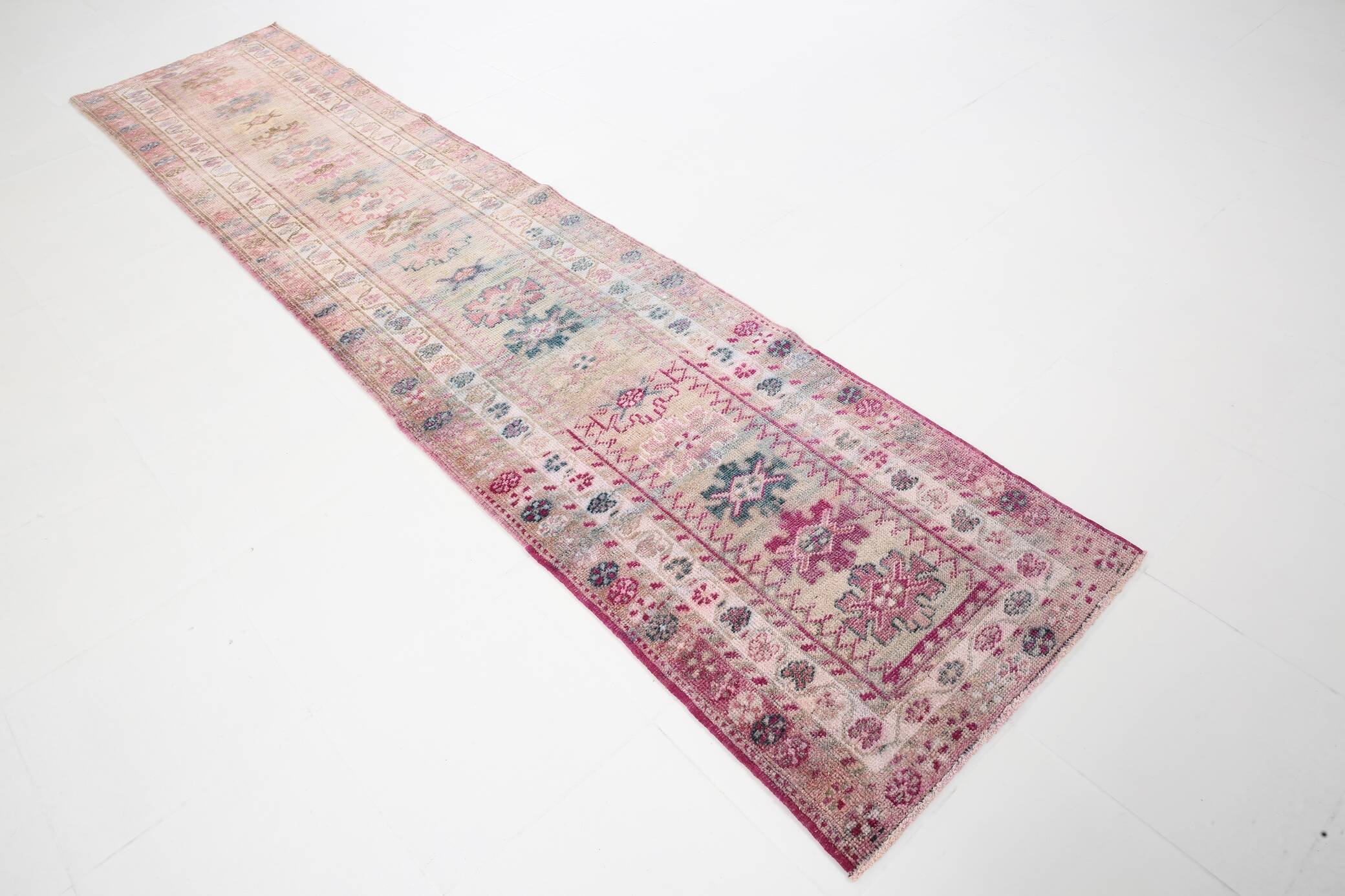 Shades of Pink Turkish Hallway Runner Rug, 78x360 Cm