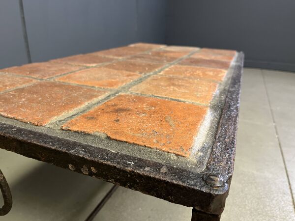 Table basse espagnole en fer et carreaux de céramique, années 1950