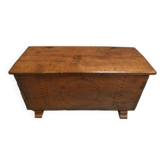 Antique oak Spanish chest