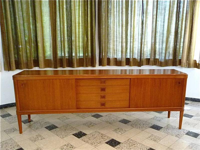 Mid-century Danish modern teak sideboard by Henry W. Klein for Bramin 1960s