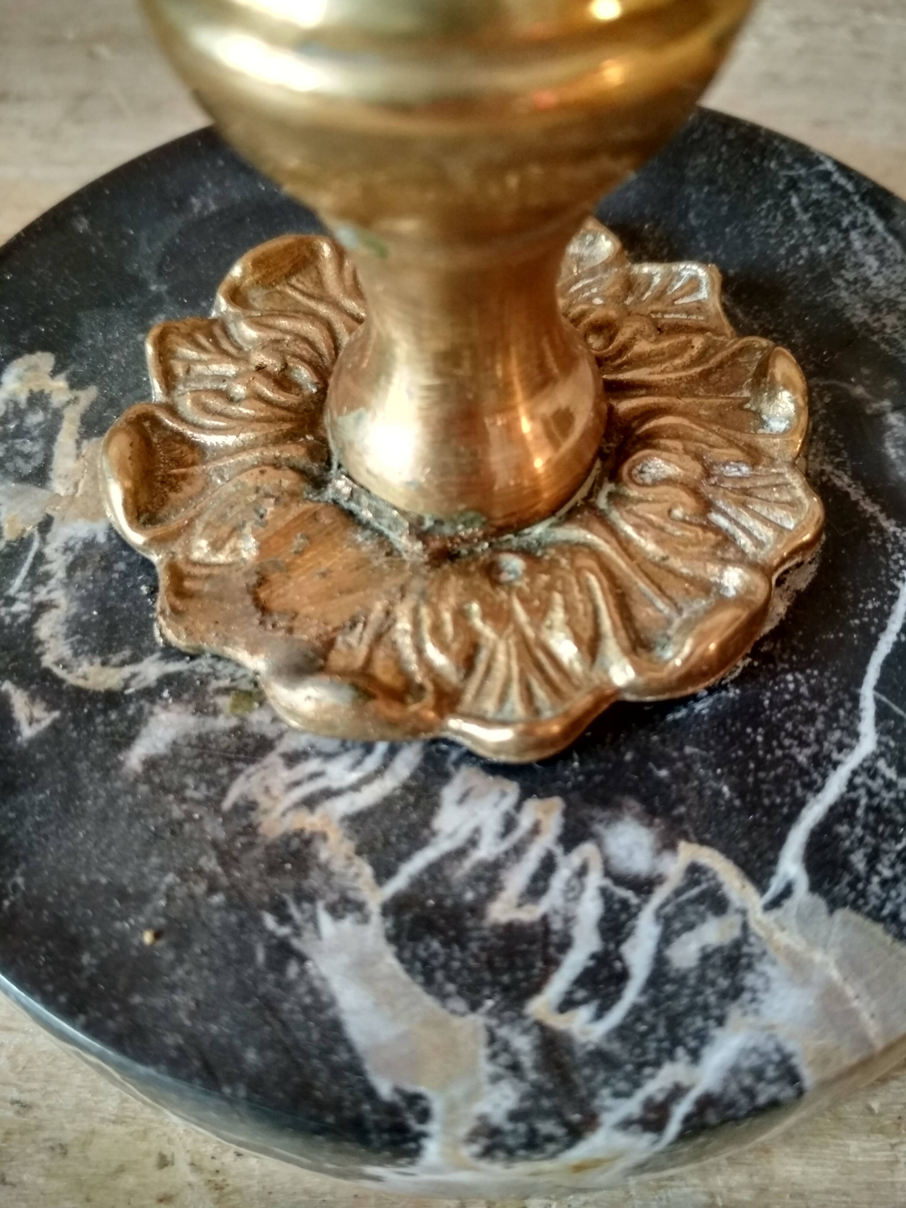 Table lamp with brass candle holder and marble base