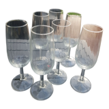 Set of 7 glasses of Champagne
