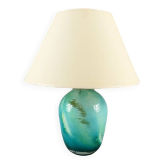 Lampe avec pied en pâte de verre signe