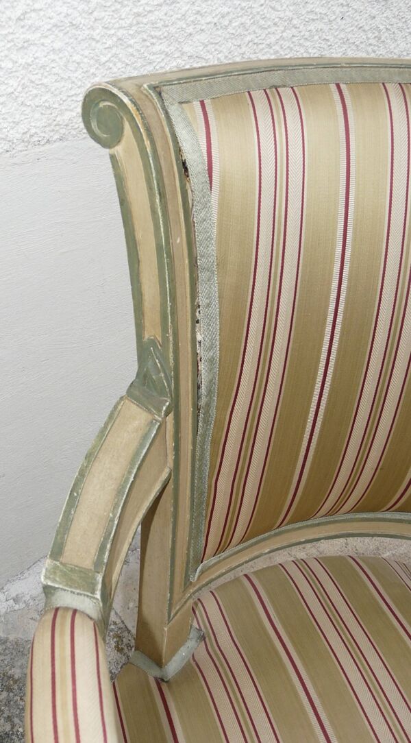Paire de fauteuils cabriolets de style Directoire