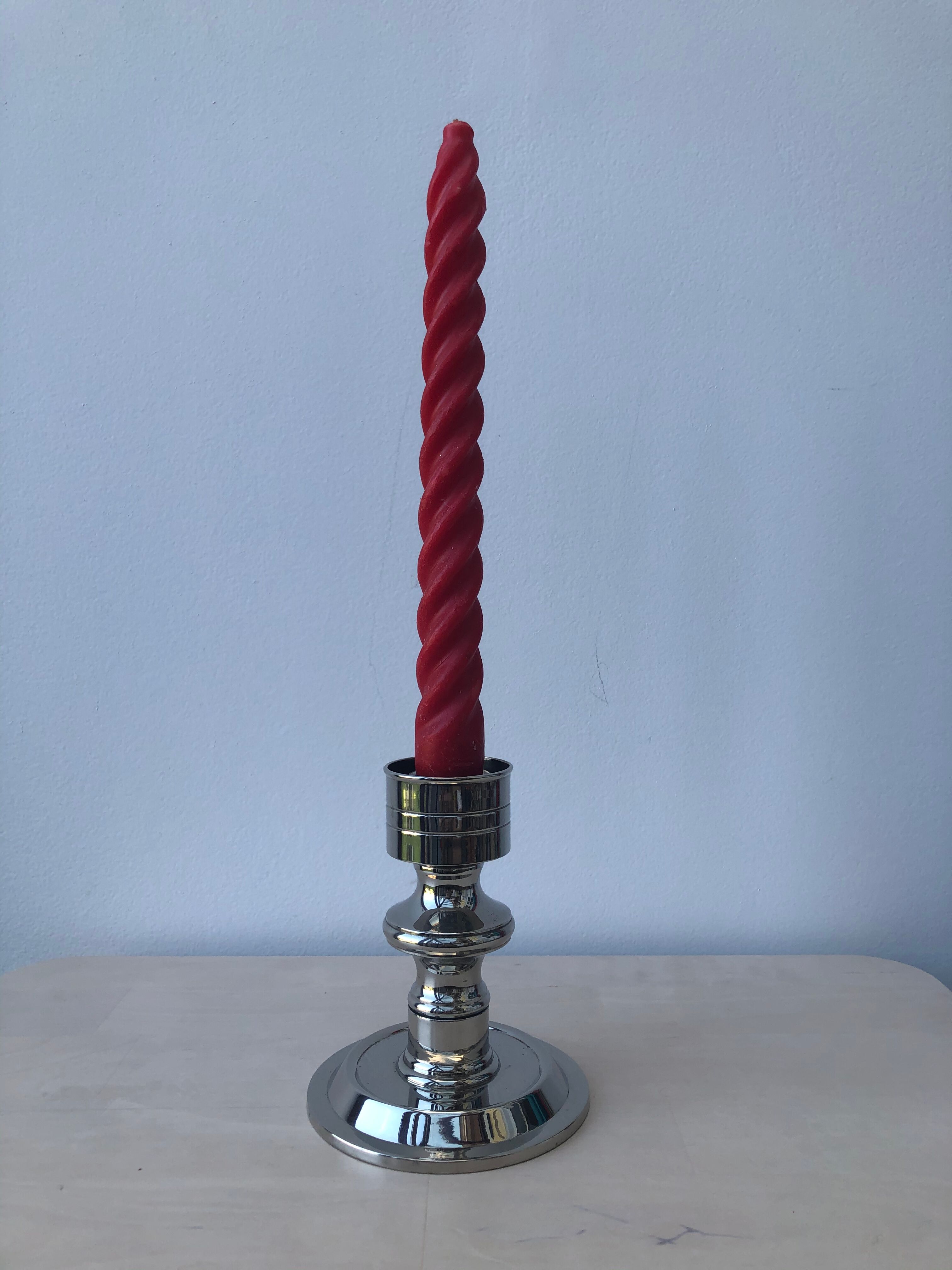 Argy metal candlestick