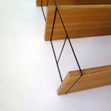 String shelf system