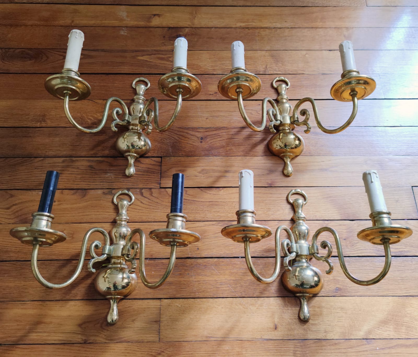 4 Dutch wall light
