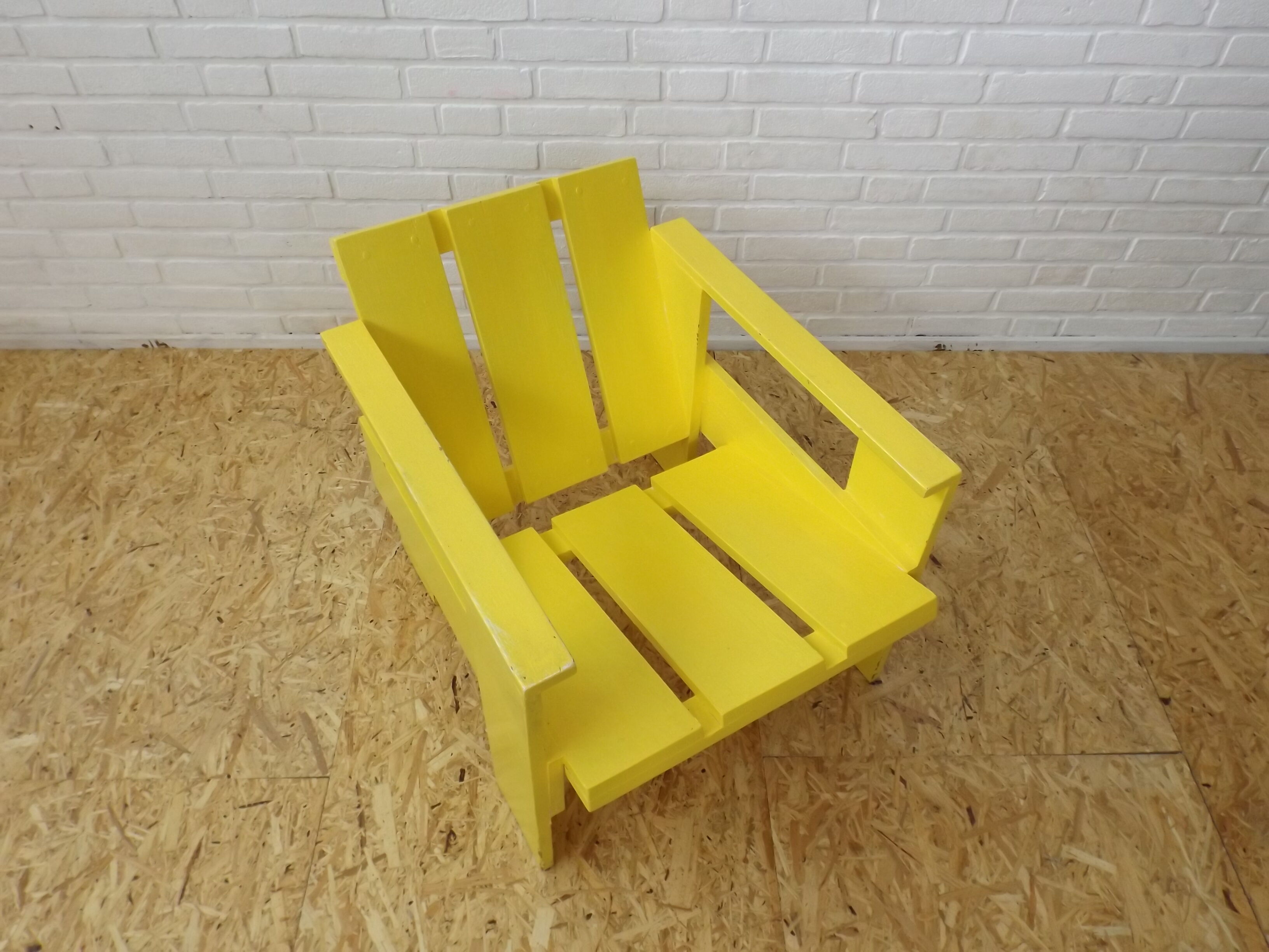Rietveld Crate Chair 1960