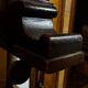 Table basse acajou et cuir  XIX eme
