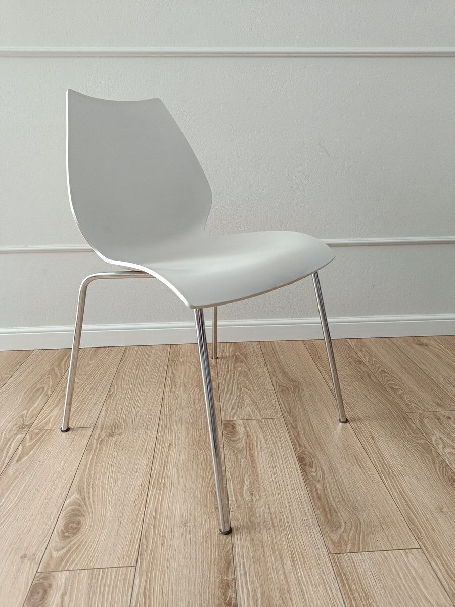 Maui chair by Vico Magistretti for Kartell