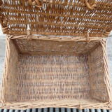 Vintage wicker basket for poultry rabbit