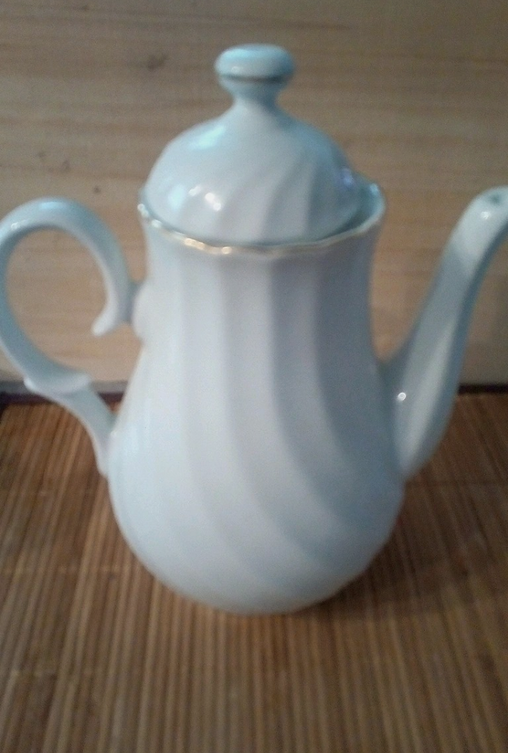Bulgarian porcelain teapot