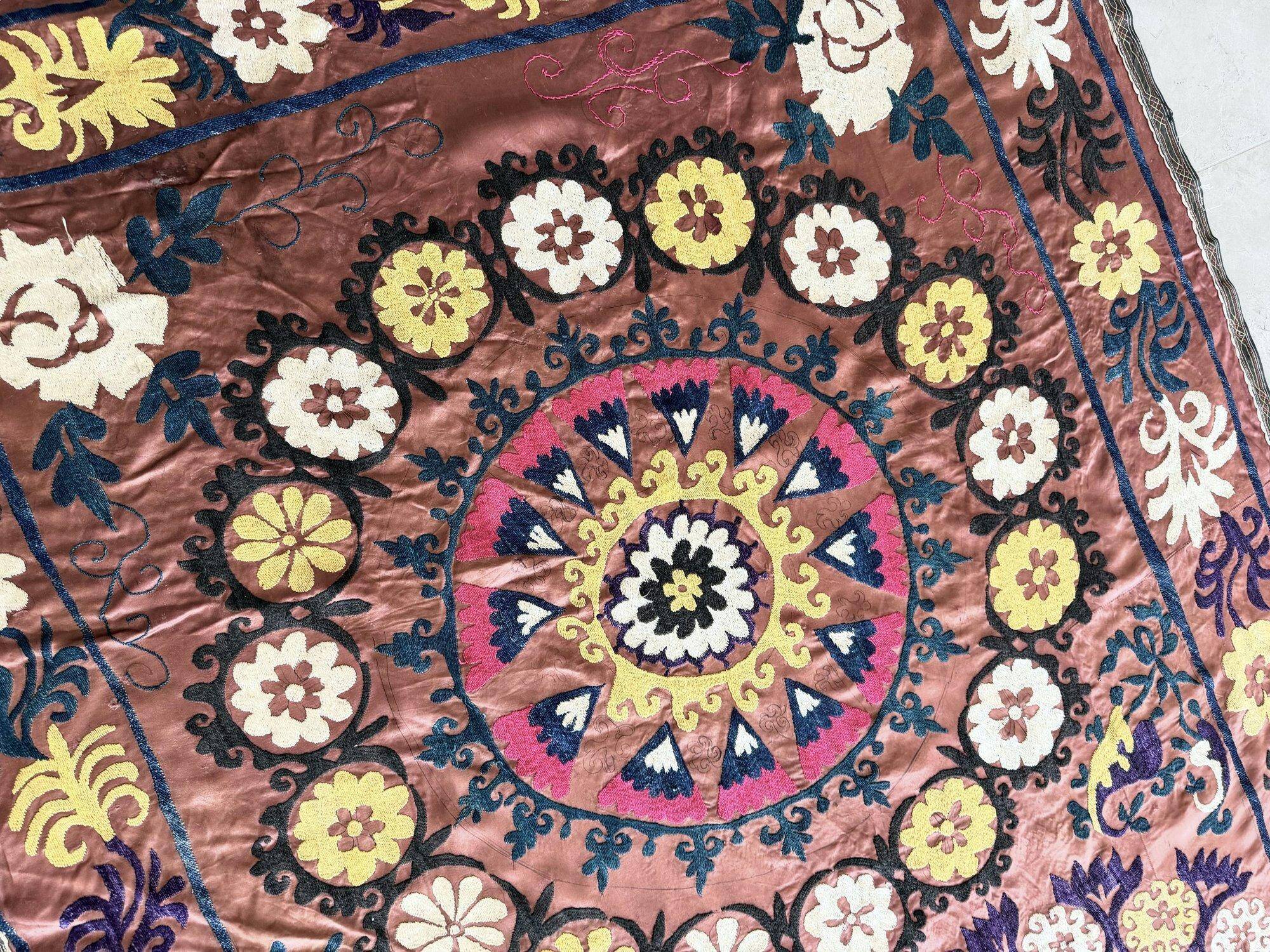 Vintage hand-embroidered tablecloth 135x280 cm